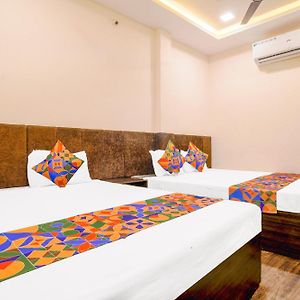 Fabexpress Neelam Palace